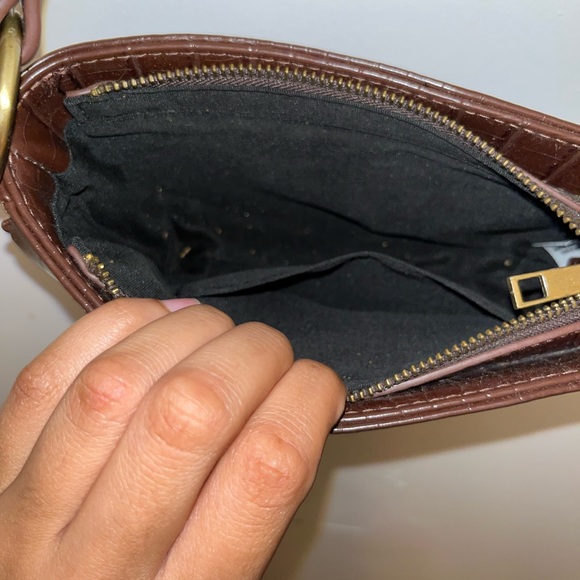 Brown snake embossed faux leather purse - Picture 2 of 2